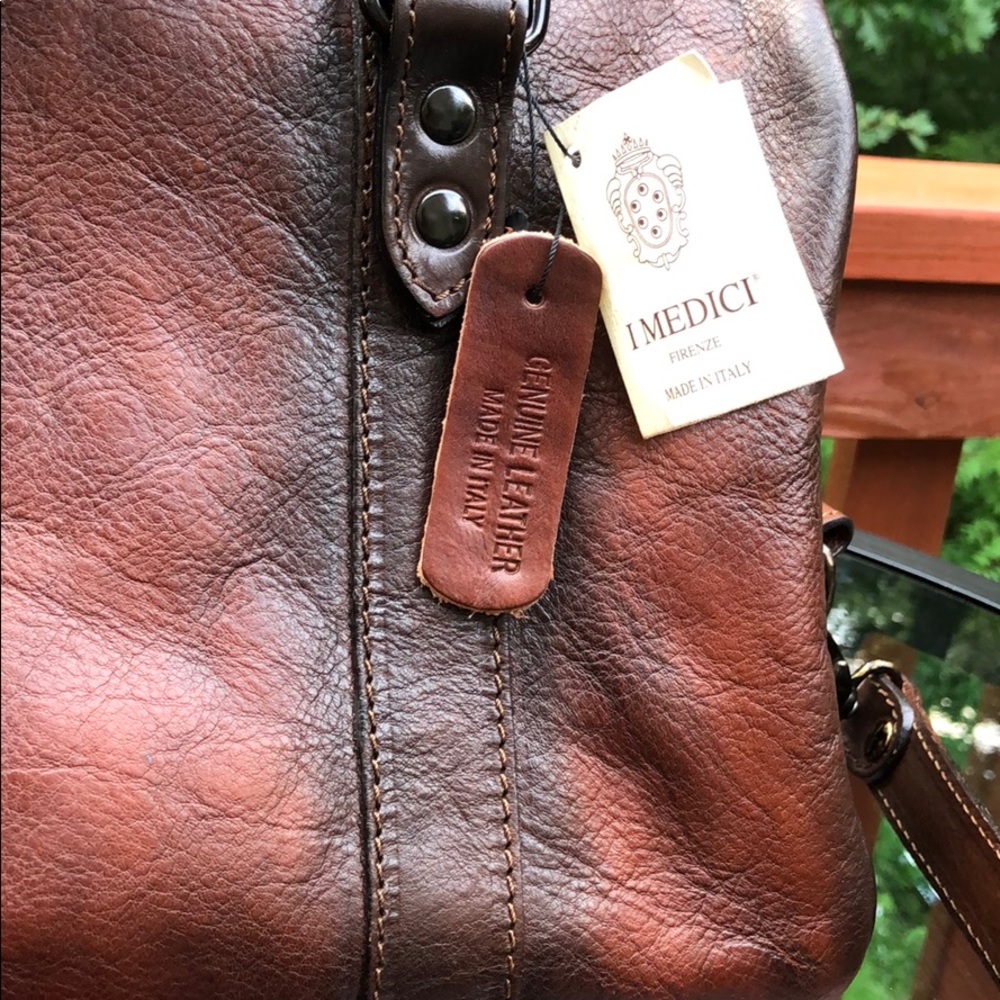 (SOLD) I Medici Crossbody/Satchel Italian Leather - Picture 2 of 7